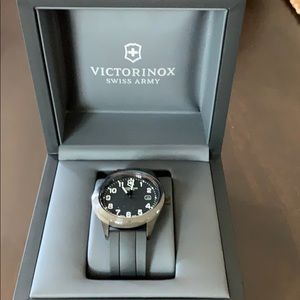 Brand new Victorinox Swiss Army men’s watch